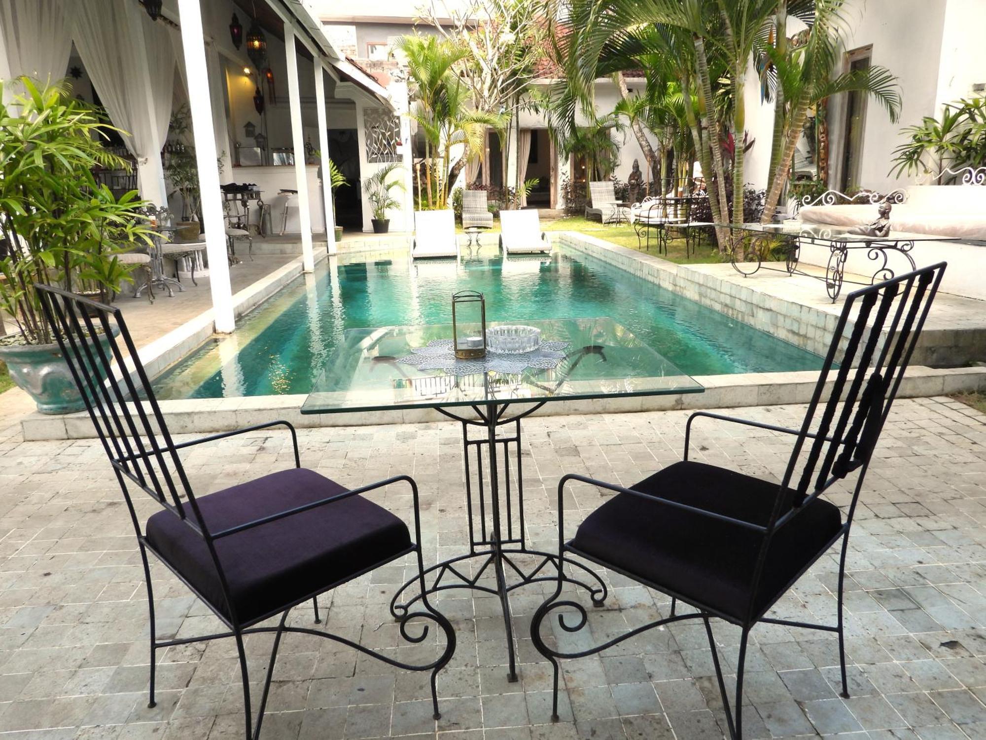 Surga Homestay Jimbaran  Exterior photo
